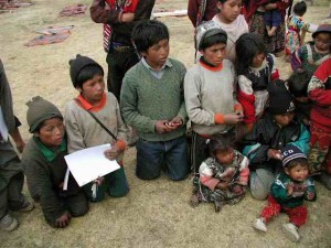 Children in Valle Sagrado